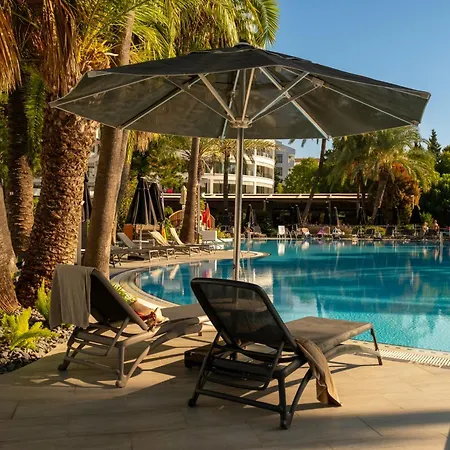 Tui Blue Grand Azur Hotel